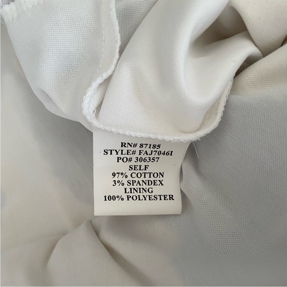 Macy’s Ruby Rox Halter Yellow Floral Women’s Cocktail Dress✨ - Picture 7 of 7